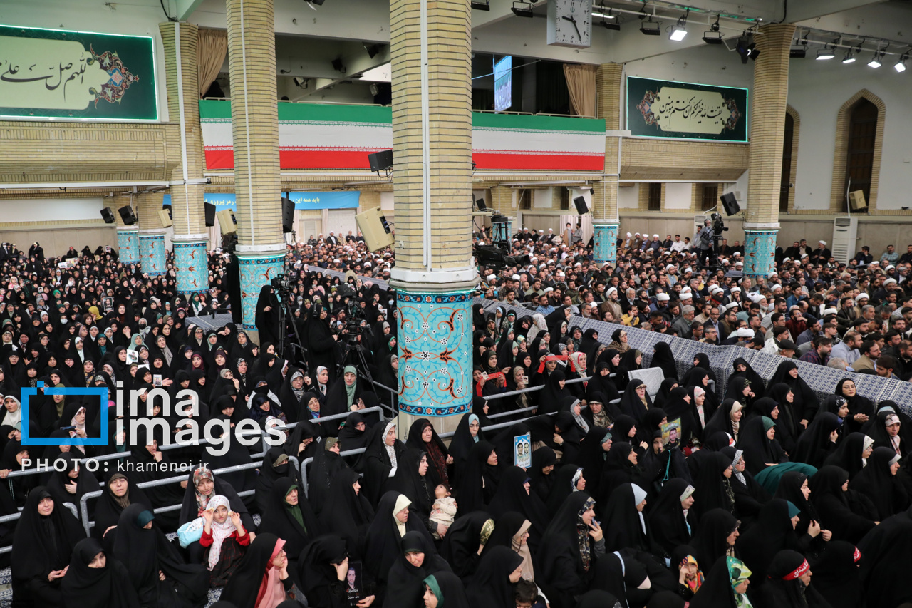 دیدار اقشار مختلف مردم با رهبر انقلاب