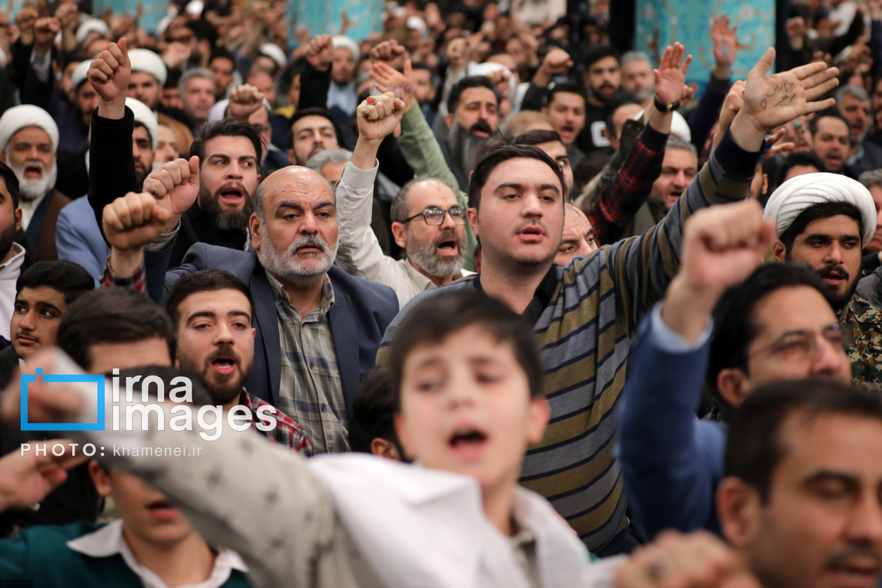 دیدار اقشار مختلف مردم با رهبر انقلاب