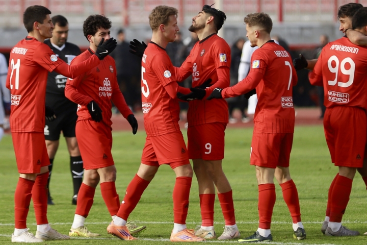 ترکیب احتمالی تراکتور مقابل آلومینیوم؛ اسکوچیچ به تیم برنده دست نمیزند