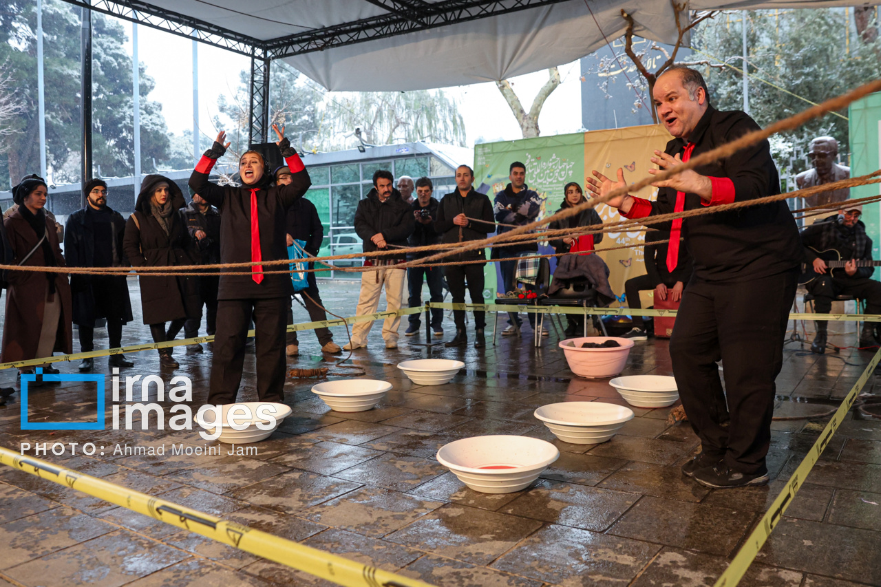 برنامه‌ریزی عرضه تئاتر با محوریت اجرای عمومی انجام شود/تشکیل «شورای عالی هنر»