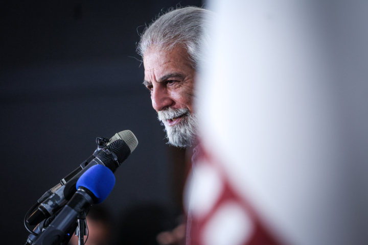 از سخنرانی ایستاده دبیر تا سرنوشت مبهم «برمودا»