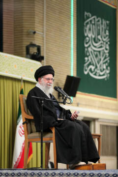 دیدار اقشار مردم با رهبر معظم انقلاب