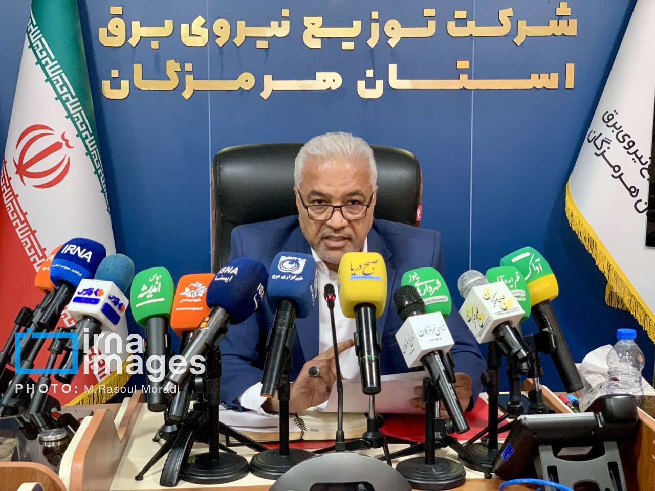 محورهای راهبردی توزیع برق هرمزگان برای عبور کم‌تنش از پیک ۱۴۰۵