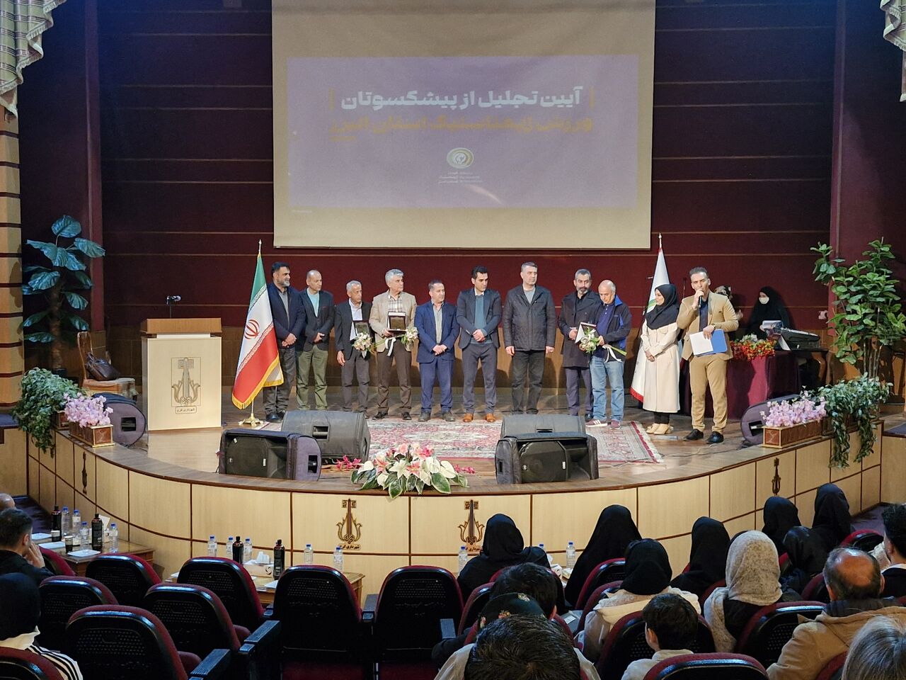 فیلم | تجلیل از ژیمناستیک‌کاران البرز