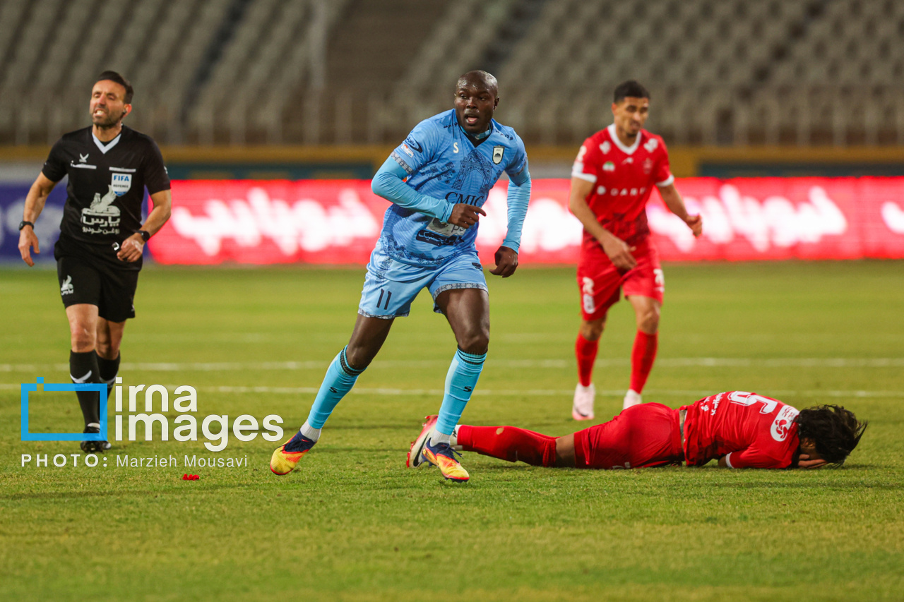 درخشان: بحران سنی گریبان پرسپولیس را گرفته؛ از دقیقه ۶۰ به بعد تمام میشویم