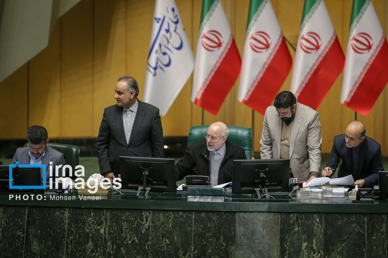 سقف معافیت مالیات بر درآمد ۴۰ میلیون تومان شد/ تعیین نرخ پلکانی برای اخذ مالیات