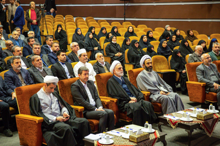 سفر اژه ای به اصفهان؛ از شمیم گره گشایی تا نسیم دادمندی