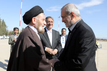 سفر رئیس جمهور به استان لرستان