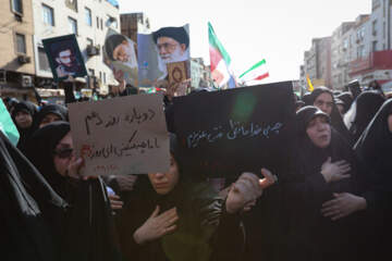 تجمع مردم اهواز در پی شهادت حضرت آیت الله خامنه ای