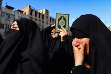 تجمع مردم اهواز در پی شهادت حضرت آیت الله خامنه ای