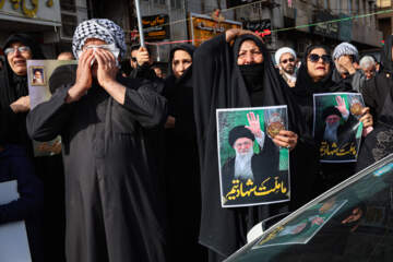تجمع مردم اهواز در پی شهادت حضرت آیت الله خامنه ای