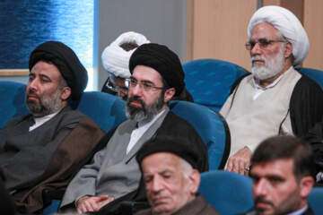 آیت الله سید مجتبی حسینی خامنه‌ای سومین رهبر جمهوری اسلامی ایران