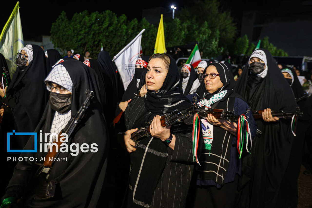 جلوه‌ای از ایستادگی در اهواز؛ «جان‌فدایان ایران» با حضور پررنگ بانوان برگزار شد