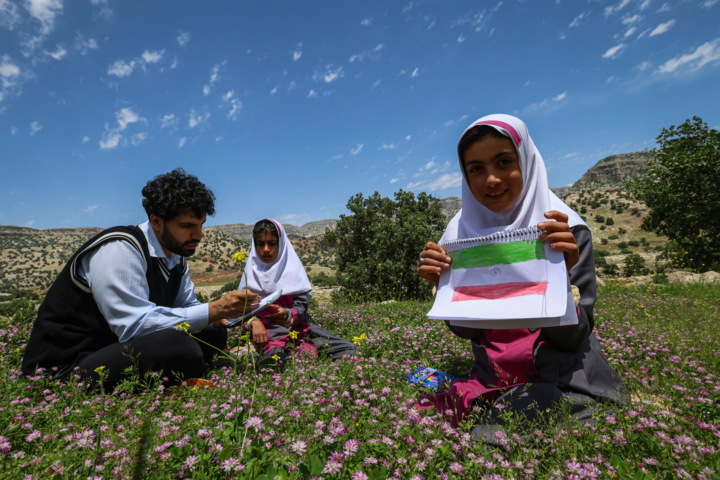 قلبی که برای فرزندان ایران پَر میکشد