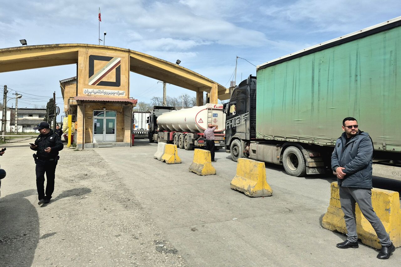 معاون گمرک ایران: نقش گمرک آستارا در تجارت خارجی تقویت می‌شود