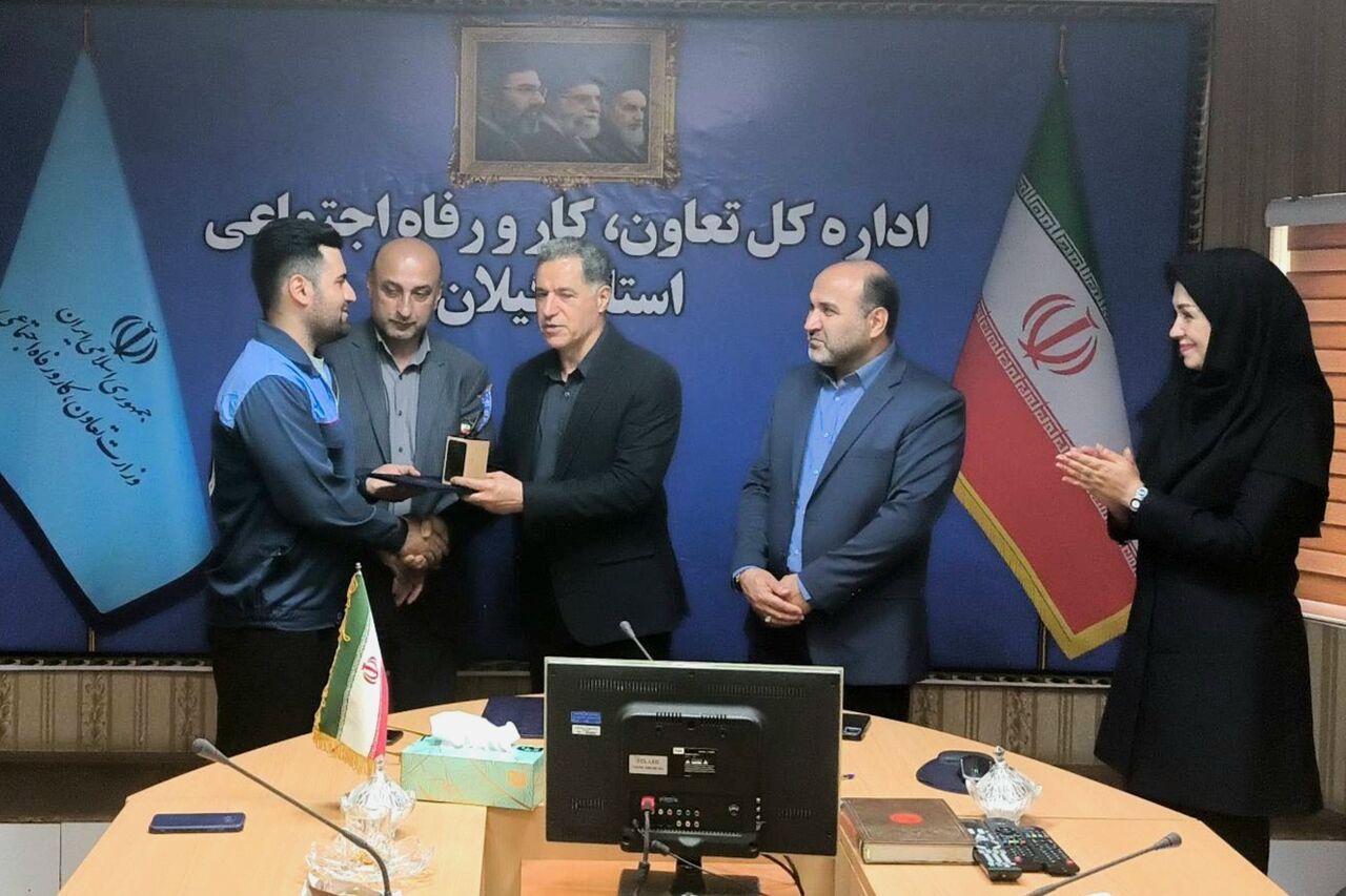 کارگر گیلانی در جشنواره ملی «امتنان» برگزیده کشوری شد