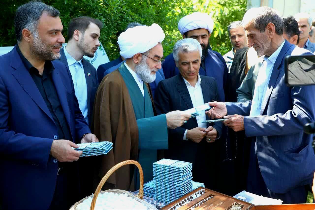 آغاز توزیع تخم نوغان در صومعه‌سرا