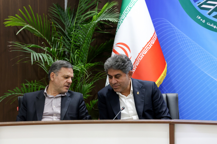 نگاهی به نشست هم اندیشی رفع موانع توسعه تجارت و حمل و نقل در گیلان