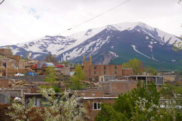 روستای گردشگری موییل
