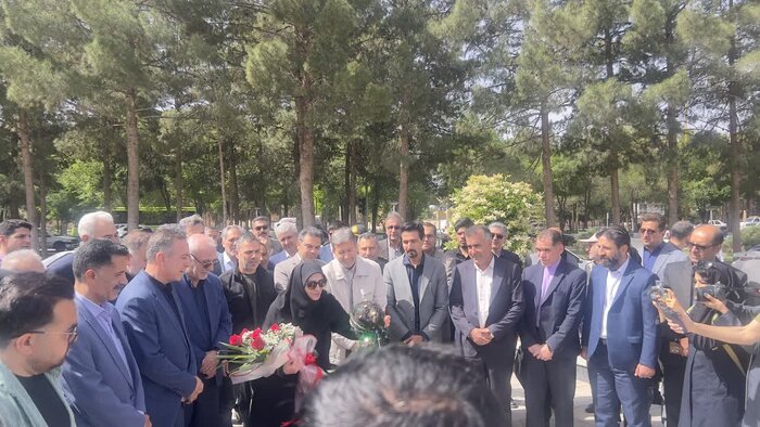 افتتاح ۲ طرح عمرانی و زیست محیطی با حضور معاون رییس جمهور در شاهین شهر
