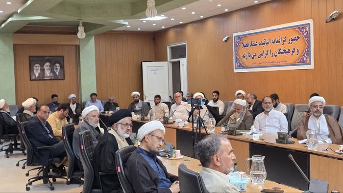 مدرس حوزه قم: امام خمینی(ره) با اسلامشناسی جامع، فقه اجتماعی را احیا کرد