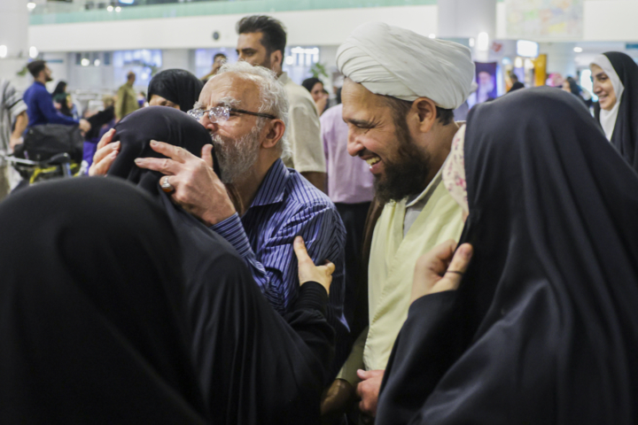تجلیل زائران کشورهای دیگر از رهبر شهید انقلاب در حج امسال