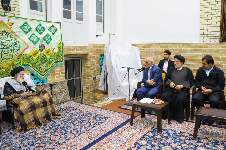 آیت‌الله شبیری زنجانی: همه وظیفه دارند به دولت کمک کنند