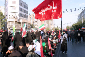 آغاز آیین تشییع پیکر مطهر رهبر شهید انقلاب