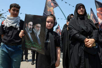 سوگ گیلانی‌ها در بدرقه رهبر شهید