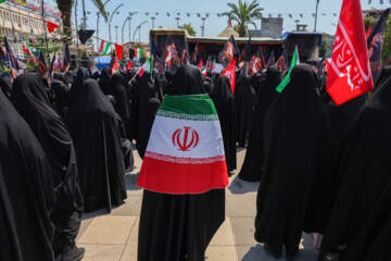 سوگ گیلانی‌ها در بدرقه رهبر شهید