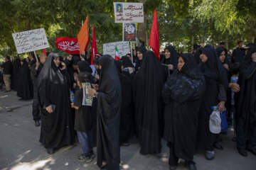 مراسم گرامیداشت رهبر شهید انقلاب در کرمانشاه