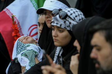 مراسم تشییع پیکر مطهر رهبر شهید انقلاب - ۶
