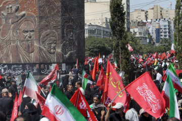 مراسم تشییع پیکر مطهر رهبر شهید انقلاب - ۶
