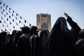 مراسم تشییع پیکر مطهر رهبر شهید انقلاب - ۷
