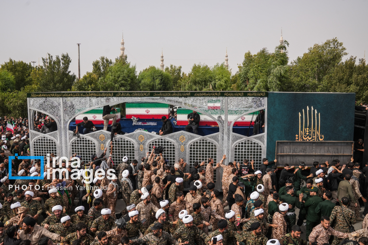 استاندار گیلان: حماسه تشییع رهبر شهید نماد عزت و وفاداری ملت ایران است 