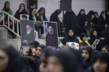 گردهمایی وداع دانش‌آموزان کرمانشاهی با آقای شهید ایران
