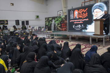 گردهمایی وداع دانش‌آموزان کرمانشاهی با آقای شهید ایران