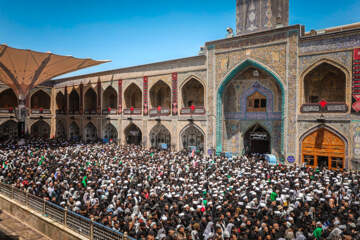 تشییع پیکر مطهر رهبر شهید انقلاب اسلامی در نجف اشرف