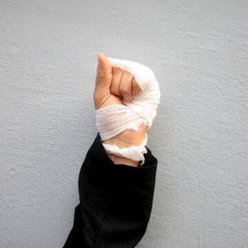 هزار مشت یک میهن