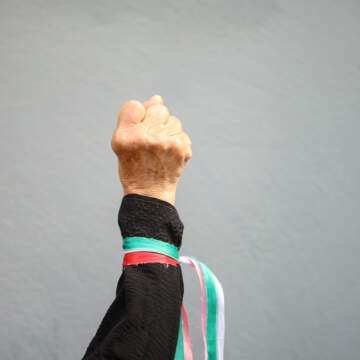 هزار مشت یک میهن