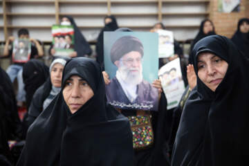 مراسم گرامیداشت رهبر شهید انقلاب در سنندج