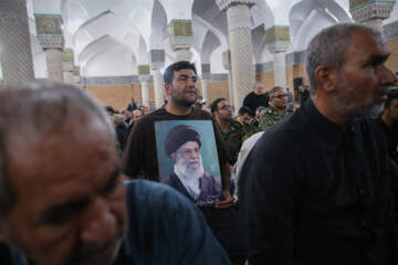 مراسم گرامیداشت رهبر شهید انقلاب در سنندج