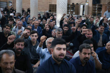 مراسم گرامیداشت رهبر شهید انقلاب در سنندج