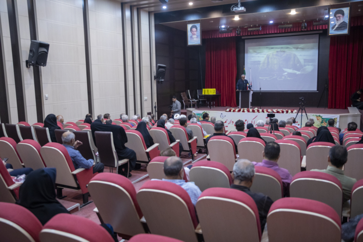 فرماندار کرمانشاه: دشمن از اقتدار مردمی و انسجام ملی ایران اسلامی هراس دارد
