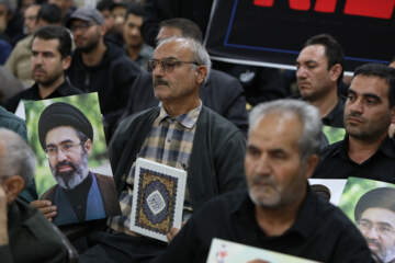 عکس - مراسم بزرگداشت رهبر شهید در مصلی اردبیل