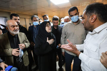 بازدید سخنگوی دولت از بیمارستان شهید بقایی اهواز