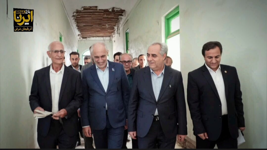 فیلم|دستور معاون رییس‌جمهور برای احیای ساختمان تاریخی دبیرستان فردوسی تبریز