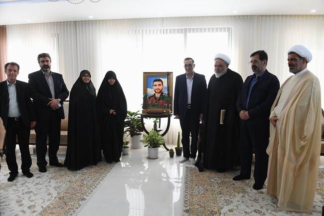 رییس بنیاد شهید: روایت زندگی شهدا زمینه‌ساز الگوسازی برای جوانان است