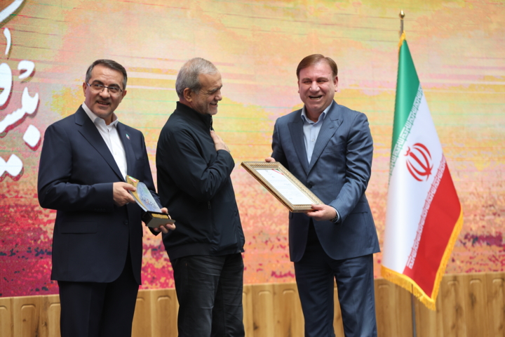 بوشهر رتبه نخست جذب سرمایه‌گذاری خصوصی را کسب کرد