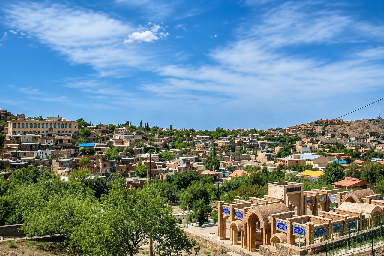 مجتمع ادارات شهرستان کهک راه‌اندازی شد